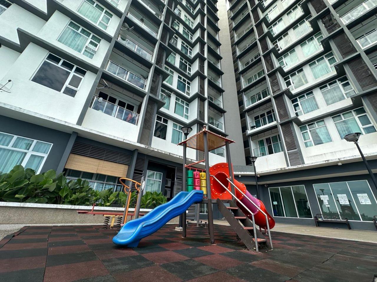 Cahaya Qaira Homestay @ D'Perdana Kota Bharu Ngoại thất bức ảnh